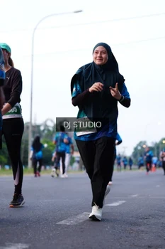 Runner Photo 4856006