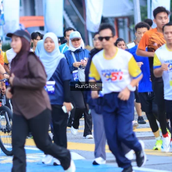 Runner Photo 4856036