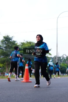 Runner Photo 4856041