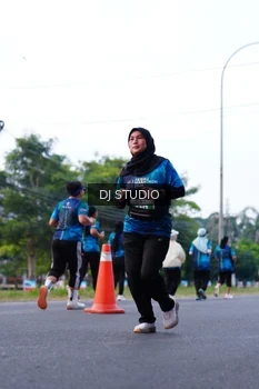 Runner Photo 4856043