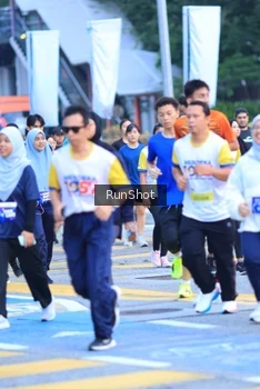 Runner Photo 4856046