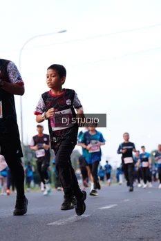 Runner Photo 4856053