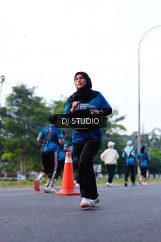Runner Photo 4856056