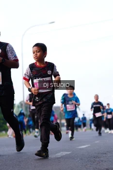 Runner Photo 4856061