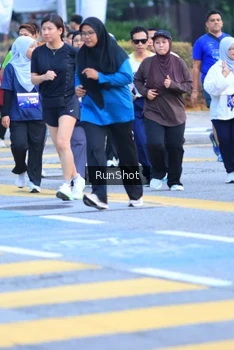 Runner Photo 4856062