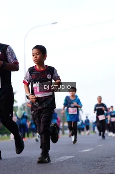 Runner Photo 4856064