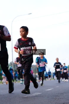Runner Photo 4856068
