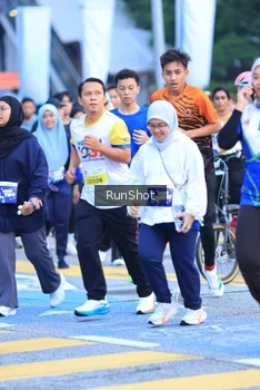 Runner Photo 4856069