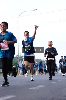 Runner Photo 4856072