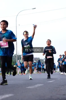 Runner Photo 4856075