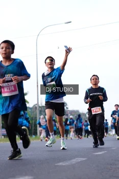Runner Photo 4856078