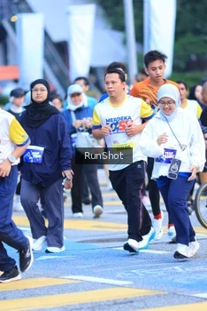 Runner Photo 4856079