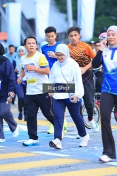 Runner Photo 4856090