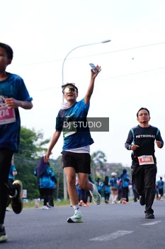 Runner Photo 4856096