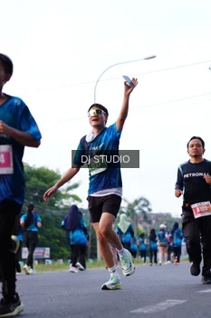 Runner Photo 4856103