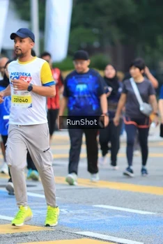 Runner Photo 4856172
