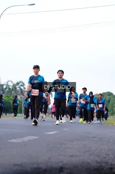 Runner Photo 4856176