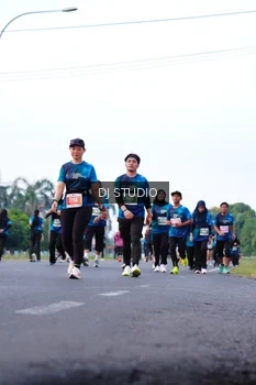 Runner Photo 4856192