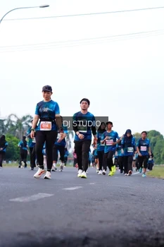 Runner Photo 4856196