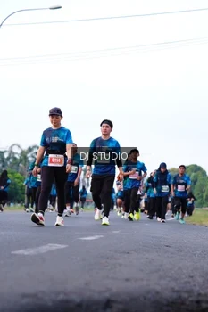 Runner Photo 4856199