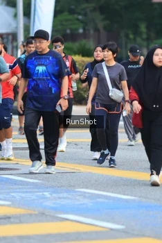 Runner Photo 4856211