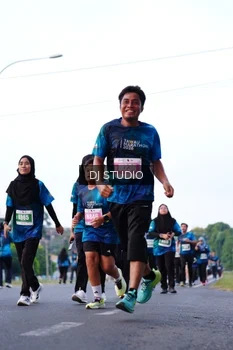Runner Photo 4856216