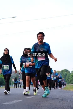 Runner Photo 4856218