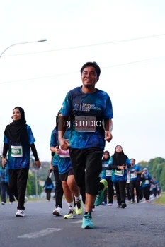 Runner Photo 4856222