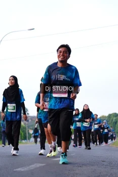 Runner Photo 4856228