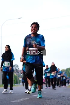 Runner Photo 4856232