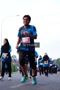 Runner Photo 4856240