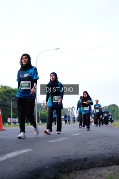 Runner Photo 4856242
