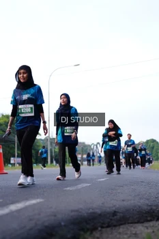 Runner Photo 4856257