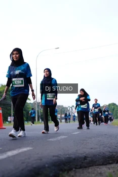 Runner Photo 4856258