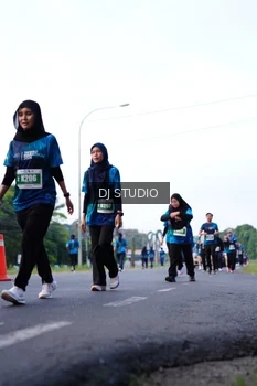 Runner Photo 4856263