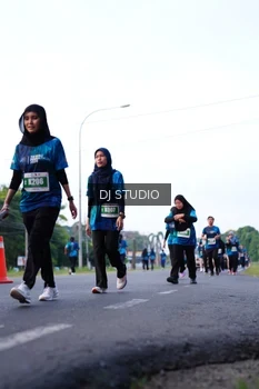 Runner Photo 4856265