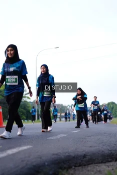 Runner Photo 4856266
