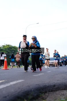 Runner Photo 4856321