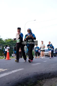 Runner Photo 4856335