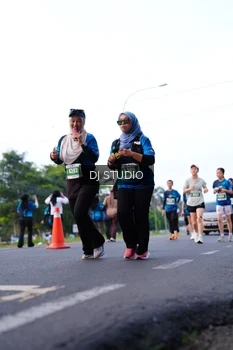 Runner Photo 4856354