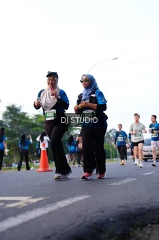 Runner Photo 4856365