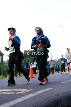 Runner Photo 4856403