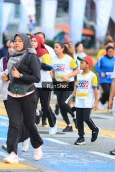 Runner Photo 4856460