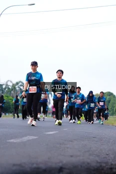 Runner Photo 4856483