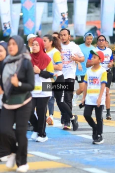 Runner Photo 4856494
