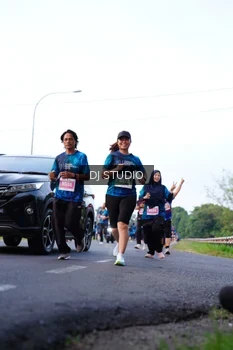 Runner Photo 4856551