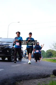 Runner Photo 4856554
