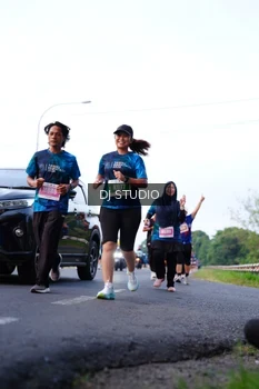 Runner Photo 4856573