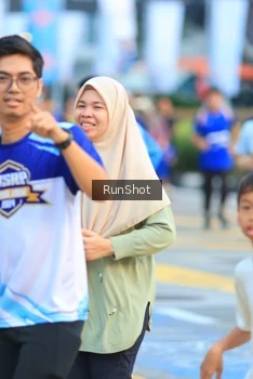 Runner Photo 4856591