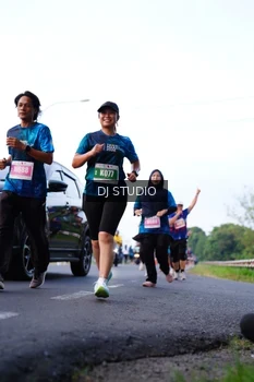 Runner Photo 4856598